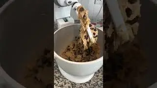 #baking #chocolatechipcookies #cookies #cookiesrecipe #bakingrecipes