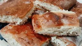Сдобные булочки с лимонно- творожной начинкой.