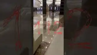 Во время стрельбы люди пытались выбраться из «Крокуса», выбивая стекла