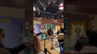 Friend’s Experience NYC