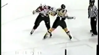Colton Orr vs Mel Angelstad
