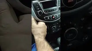 How to remove the Solaris JTC-1122 radio