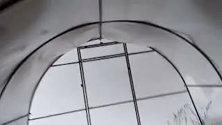 теплица зимой со снегом