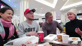 Айнур угадывает подарок