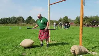 Highland Games Dorfbauern 2025   Heusack Hochwurf