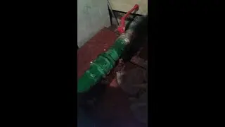 Устранение течи на трубе отопления