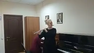 Гуреева Мария 16 лет "Вокализ" СВ Рахманинов, "Прогулка Слонёнка" ДЖ. Манчини