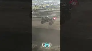 WarHorse’s wicked rollover in the J Hook Competition at Extreme Mudfest  #rollover #extrememudfest