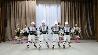 Ансамбль 