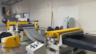 Машина для продольной резки рулонов / SLT1300 (0,4–1,5 мм T x 1300 мм W x 10 тонн) / SACFORM
