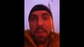 Я иду домой в этот вечер под луной...