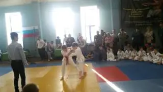первый бой за первенство