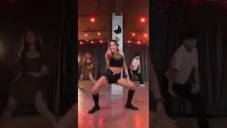 MONEY (LISA SOLO) at Hyde Park version I Cover by K.Tippiez