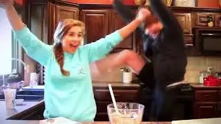 The Jack and Gab intro but speed up every time it ends