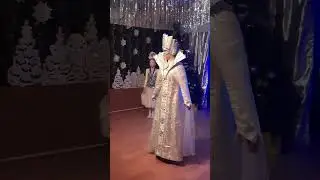 Адия на елке