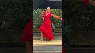 Латвийские Испанки.💚#music #танецрокнролл