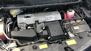 K00001781 TOYOTA PRIUS α ZVW41