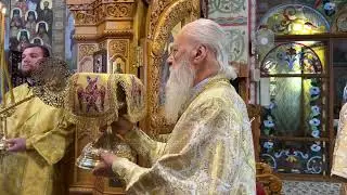 Божественная литургия в Свято-Успенском монастыре