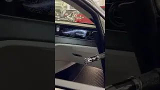 Special Rolls-Royce Spectre delivery.
