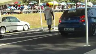 SAXO VS BMW SERIE 1 HD
