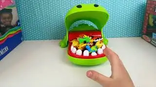 Сюрприз Игрушка Крокодил  и много игрушек