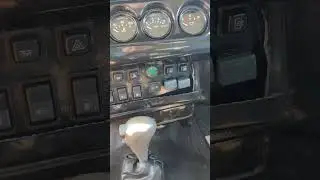 Офигеть! Уаз Хантер на автомате!