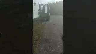 В городе, где живу в данный момент, есть дамба, вот на ней как раз и снято видео...