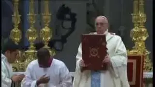 El Papa Francisco, en su primera misa de 2014: "Fuerza, coraje y esperanza para el nuevo año"