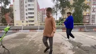 Шашлык в гараже.