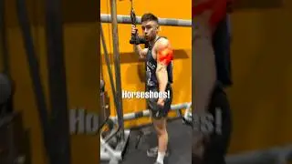 4 minute TRICEPS! ⏰ #gymmotivation #exercisetips #arms #triceps #armsworkout #gym