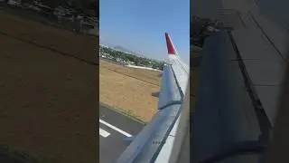 Aeroplane landing at Mumbai airport...#flight #aeroplane #landing #airports #fly #mumbai #airindia