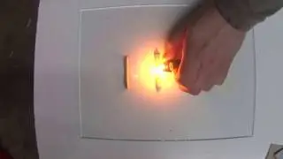 Фокус дым из пальцев и свечение в темноте.