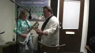 The Beat Goes On Global Video Show with Lethal Lisa and Rick McCall 12-30-15