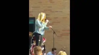 Dancing on my own - Callum Scott cover Abi kelly