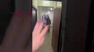 А вдруг он ее не любит? 