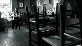 Edwina Hayes - Want You to Stay - Official clip - HD