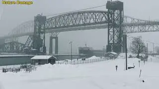 London Buried! Heavy Snow Storm Burying Thousand Homes, Cars in Ontario, Canada