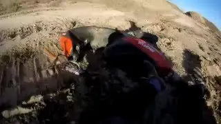 Жёстко упал на кроссовой трассе