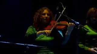 Foggy Dew - Live at Madinat Theatre in Dubai