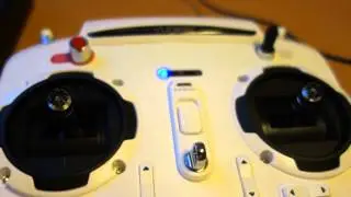 Yuneec ST10+ Charging