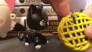 Lps коллекция аксессуаров из пластилина.