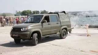 Показательные выступления военных на форуме "Армия 2021" в Керчи