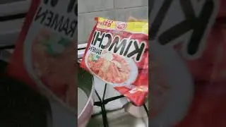 How I Cook Kimchi Ramen With Egg #kimchiramen #egg #Shorts
