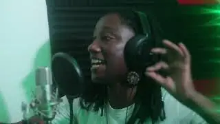 Friday Vibz S4 Ep1 - LÂCHE (feat AZRA, Y.N, TAHRA, TODJA) Jour 1