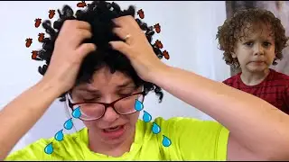 A MENINA QUE  PEGOU PIOLHO NÃO QUERIA TOMAR BANHO