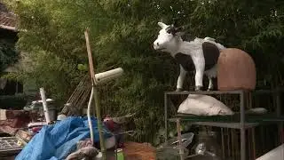 Il trouve dans une poubelle un objet de musée