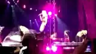 Madonna - Vogue - The Sticky and Sweet Tour