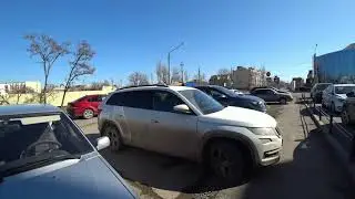 Мы снова вернулись и гуляем по городу Астрахань