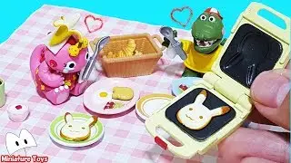 ざわざわ森のがんこちゃん おもちゃ ピクニック Miniature food!Picnic with hot sandwich