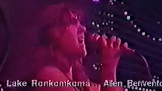Laura Branigan - [cc] Gloria & On Air Call - Telethon (1982)